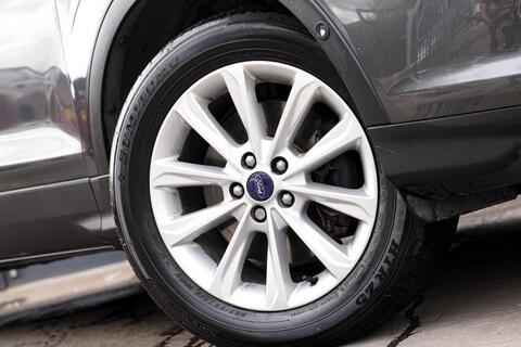 Ford Kuga view 13