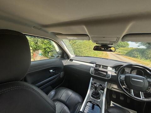 Land Rover Range Rover Evoque view 27
