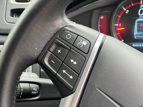 Volvo XC70 view 48