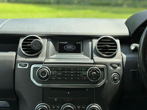 Land Rover Discovery view 15