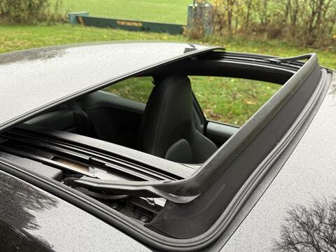 Porsche 911 view 68