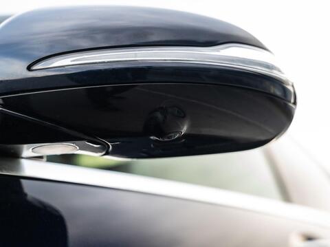 Mercedes-Benz S Class view 26