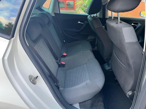 Volkswagen Polo view 14