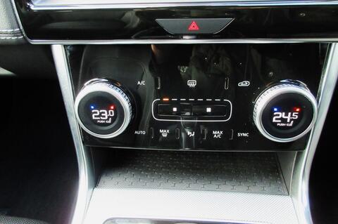 Jaguar Xe view 26