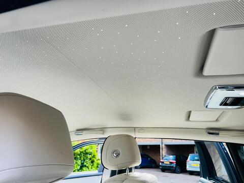 Rolls-Royce Phantom view 68