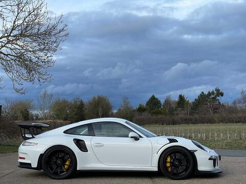 Porsche 911 view 15