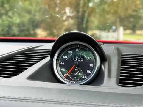 Porsche 911 view 40
