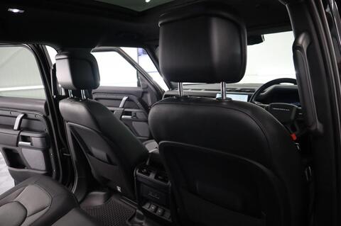 Land Rover Defender view 16