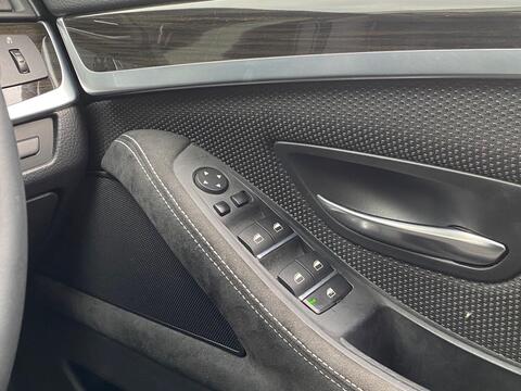 BMW 5 Series view 34