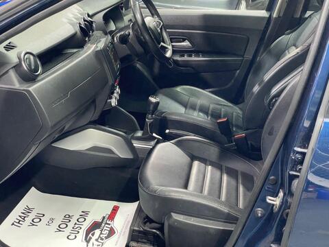 Dacia Duster view 39