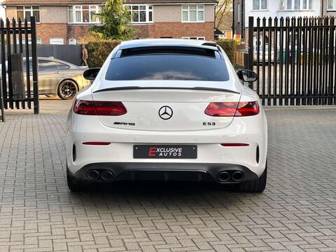 Mercedes-Benz E-Class view 38