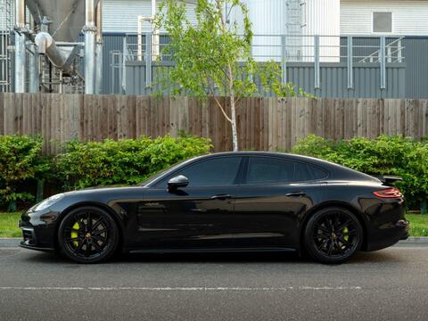 Porsche Panamera view 5