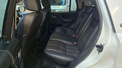 Land Rover Freelander view 15