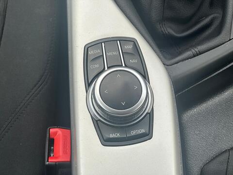 BMW 1 Series view 20