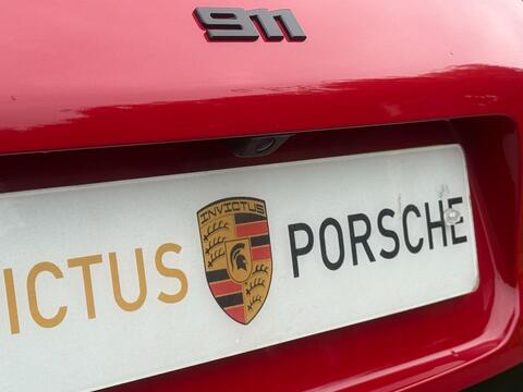 Porsche 911 view 65