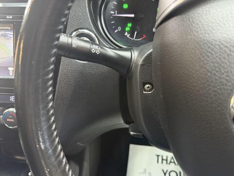 Nissan X-Trail view 35