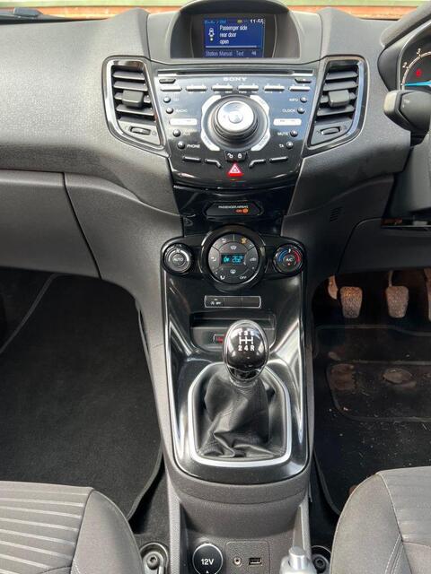 Ford Fiesta view 18