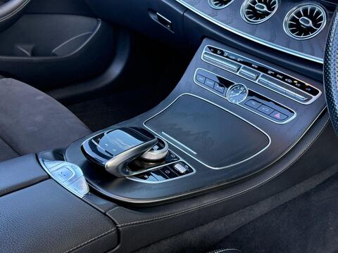 Mercedes-Benz E Class view 29