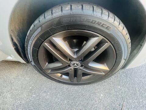 Mercedes-Benz V-Class view 53
