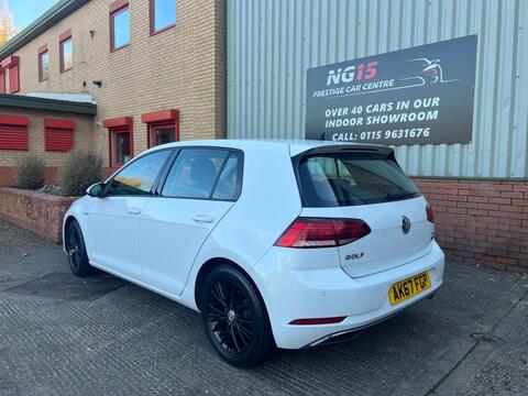 Volkswagen Golf view 8