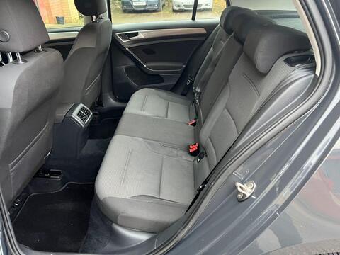 Volkswagen Golf view 15