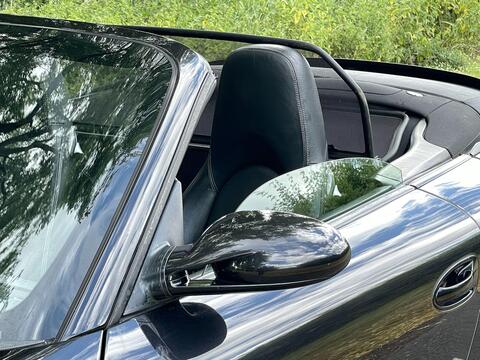 Porsche 911 view 50