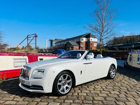 Rolls-Royce Dawn view 39