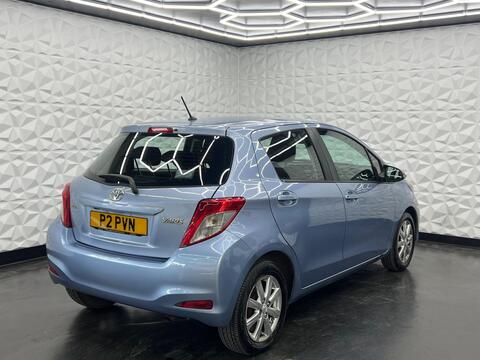 Toyota Yaris view 9