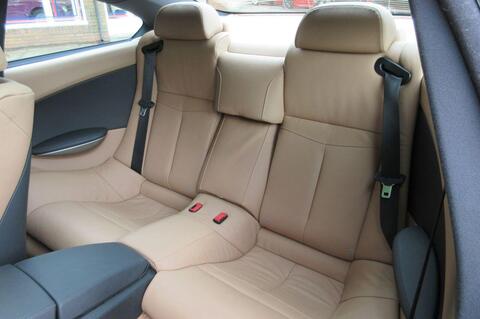 BMW 6 Series view 8