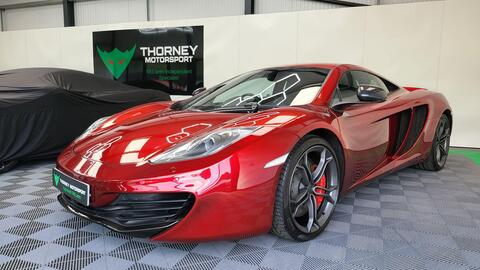 2012 McLaren 12C 3.8T V8 SSG Euro 5 2dr