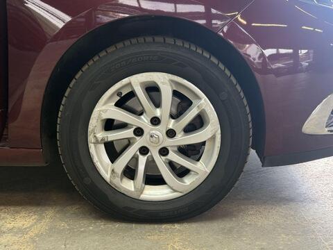 Renault Scenic view 35