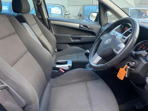 Vauxhall Zafira view 14