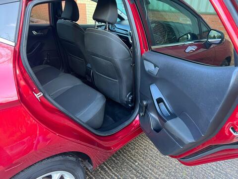 Ford Fiesta view 12