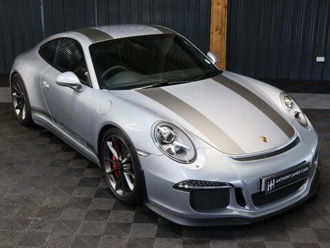 Porsche 911 view 80