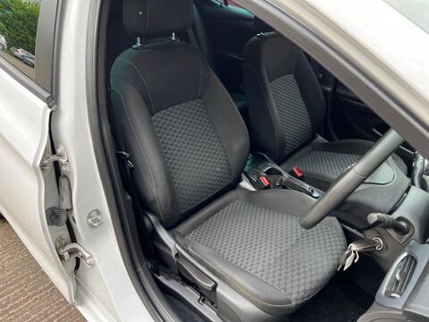 Vauxhall Astra view 12