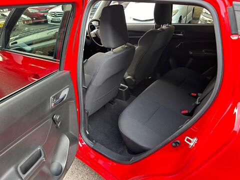 Suzuki Swift view 12