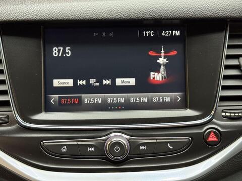 Vauxhall Astra view 18