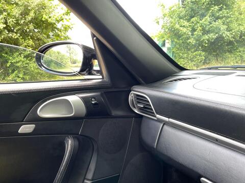 Porsche 911 view 38