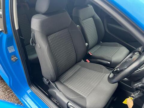 Volkswagen Polo view 8
