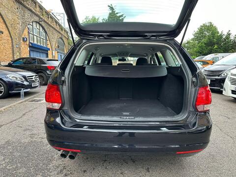 Volkswagen Golf view 11