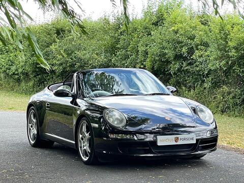 Porsche 911 view 2