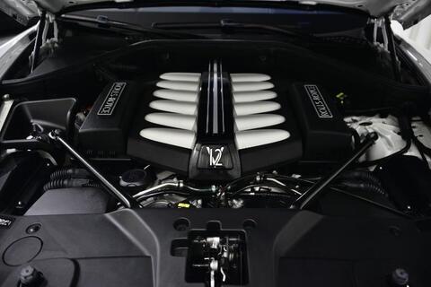 Rolls-Royce Dawn view 53