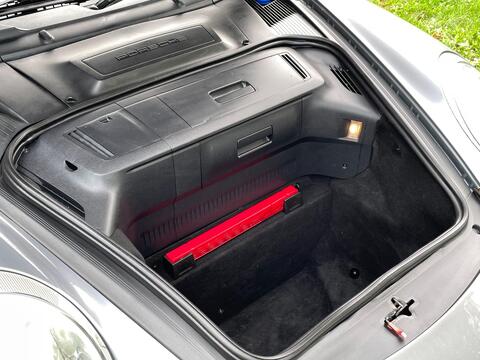 Porsche 911 view 68