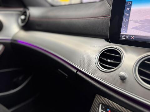 Mercedes-Benz E-Class view 26