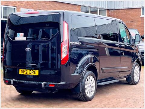 Ford Tourneo Custom view 26