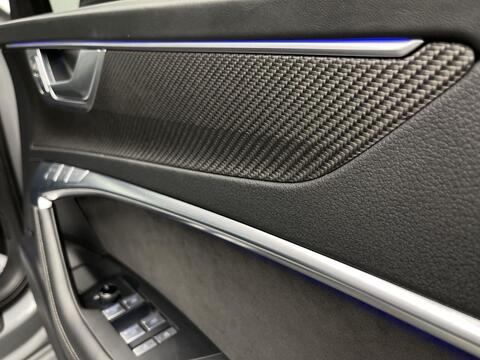 Audi RS6 view 21