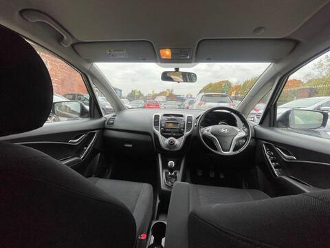 Hyundai Ix20 view 18