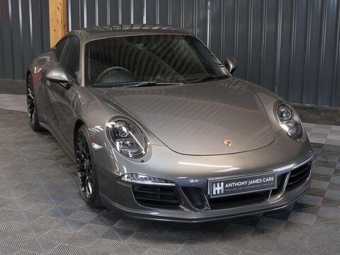 Porsche 911 view 62