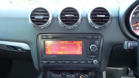 Audi TT view 11