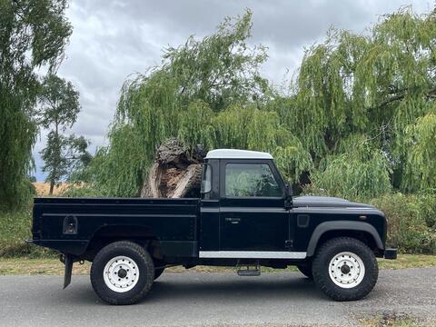 Land Rover Defender view 8